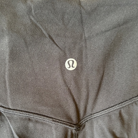 Lululemon lululemon Align™ Super-High-Rise Wide-Leg Crop 23" - Picture 4 of 4